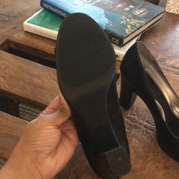 Calvin Klein 3 3/4 black heels with gold buckle. - Picture 3 of 4